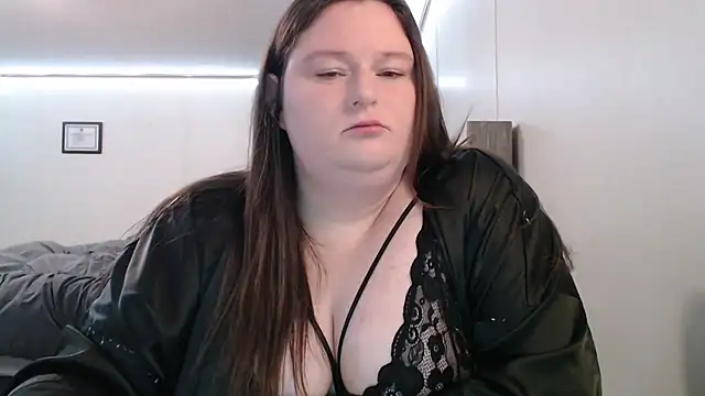 Snapshot of ScarlettRose129 chatting on 26, 10, 2025 ScarlettRose129 online show from 26, 10, 2025