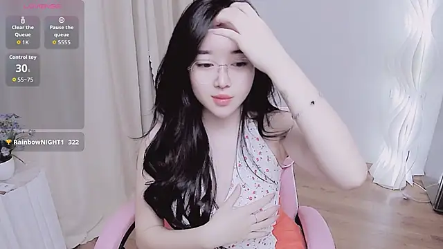 Snapshot of Miu-999 chatting on 13, 9, 2025 Miu-999 online show from 13, 9, 2025