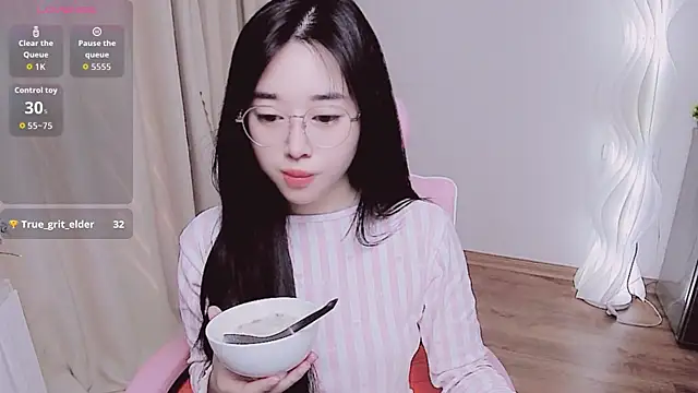 Snapshot of Miu-999 chatting on 16, 10, 2025 Miu-999 online show from 16, 10, 2025