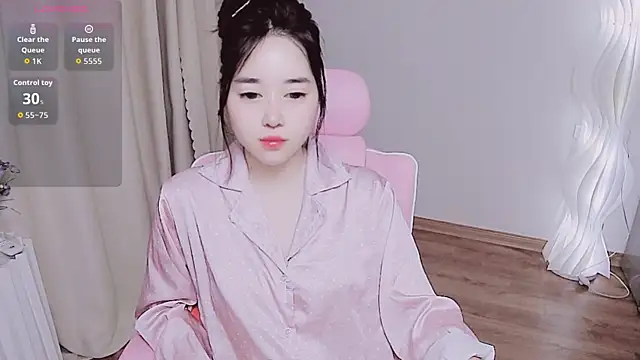 Snapshot of Miu-999 chatting on 11, 11, 2025 Miu-999 online show from 11, 11, 2025