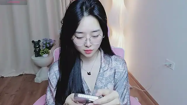 Miu-999 online show from 19, 12, 2025