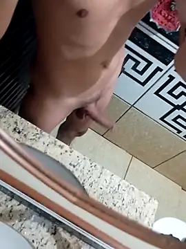 Snapshot of Gusttavotesudoxxvvc chatting on 1, 10, 2025 Gusttavotesudoxxvvc online show from 1, 10, 2025