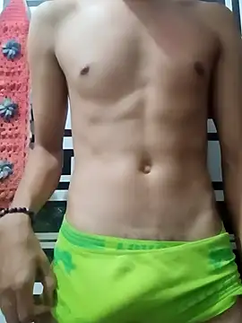 Snapshot of Gusttavotesudoxxvvc chatting on 18, 10, 2025 Gusttavotesudoxxvvc online show from 18, 10, 2025