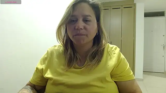 Snapshot of haashkyo chatting on 27, 6, 2026 haashkyo online show from 27, 6, 2026