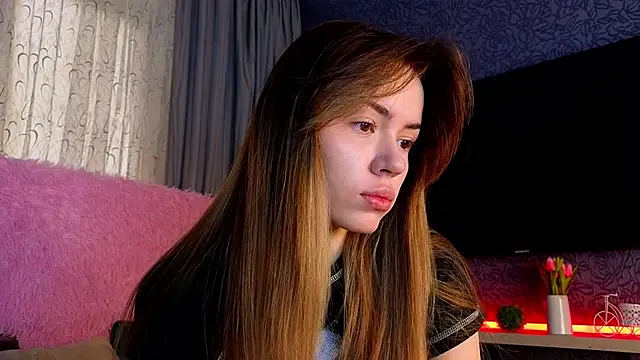 Snapshot of telari0l0ve chatting on 1, 2, 2026 telari0l0ve online show from 1, 2, 2026