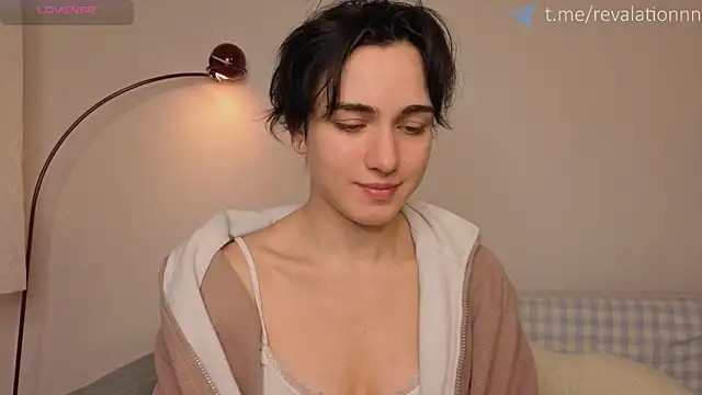 Snapshot of revalation_ chatting on 19, 12, 2025 revalation online show from 19, 12, 2025