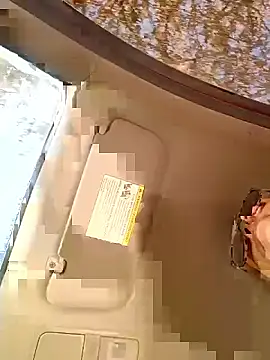 sarahkat86 online show from 10, 2, 2026