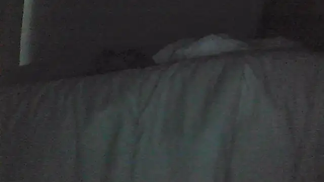 sarahkat86 online show from 15, 4, 2026