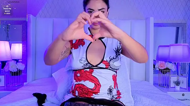 CristalHeart  online show from 5, 4, 2026