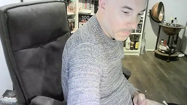 Snapshot of Chrisprngr chatting on 10, 5, 2026 Chrisprngr online show from 10, 5, 2026