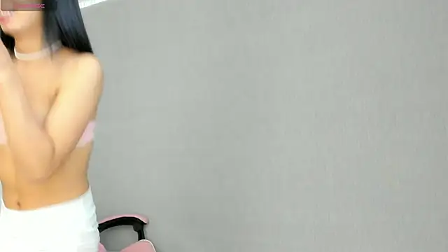 Snapshot of kendal_hot01 chatting on 5, 1, 2026 kendal hot01 online show from 5, 1, 2026