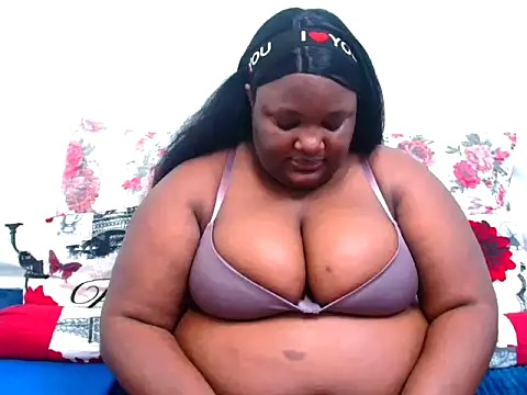 ChubbyBoobsxxx online show from 25, 9, 2025