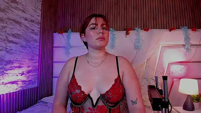 AdelaTaylor online show from 19, 9, 2025