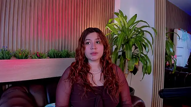 AdelaTaylor online show from 25, 9, 2025