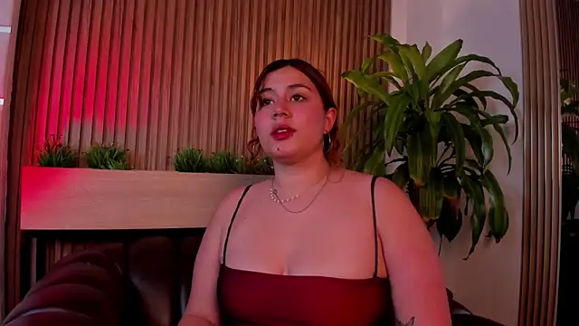 AdelaTaylor online show from 5, 10, 2025