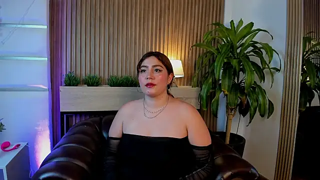 AdelaTaylor online show from 11, 10, 2025