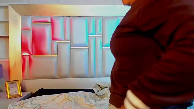 AdelaTaylor online show from 26, 10, 2025