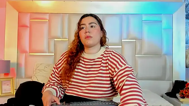 AdelaTaylor online show from 20, 11, 2025