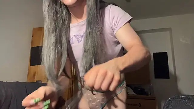 Snapshot of emilydee666 chatting on 22, 9, 2025 emilydee666 online show from 22, 9, 2025