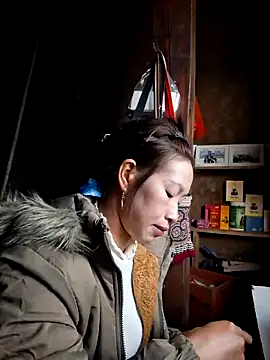 ngocngoc cute online show from 27, 11, 2025