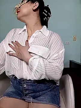 Snapshot of Spa-LinhLinh chatting on 28, 9, 2025 Spa-LinhLinh online show from 28, 9, 2025