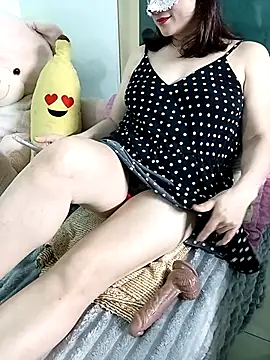 Snapshot of Spa-LinhLinh chatting on 10, 10, 2025 Spa-LinhLinh online show from 10, 10, 2025