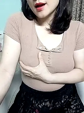 Snapshot of Spa-LinhLinh chatting on 2, 11, 2025 Spa-LinhLinh online show from 2, 11, 2025