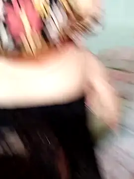 Snapshot of Spa-LinhLinh chatting on 3, 11, 2025 Spa-LinhLinh online show from 3, 11, 2025