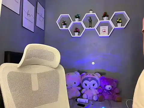 lelasohna online show from 14, 11, 2025