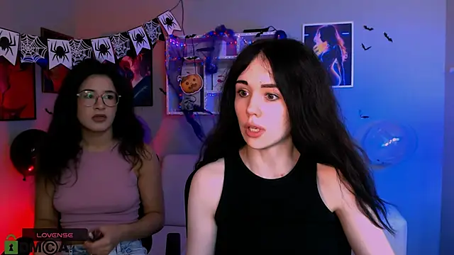 riley sanders online show from 30, 10, 2025