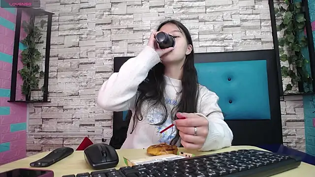 maily can online show from 22, 9, 2025