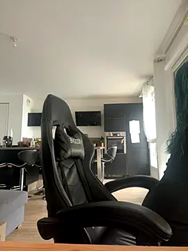 HATSUNE   online show from 10, 9, 2025