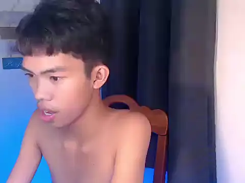 Snapshot of urcumjp chatting on 12, 10, 2025 urcumjp online show from 12, 10, 2025