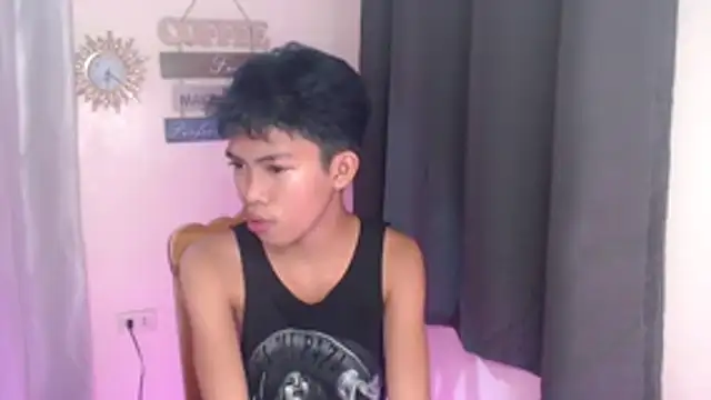 Snapshot of urcumjp chatting on 2, 12, 2025 urcumjp online show from 2, 12, 2025