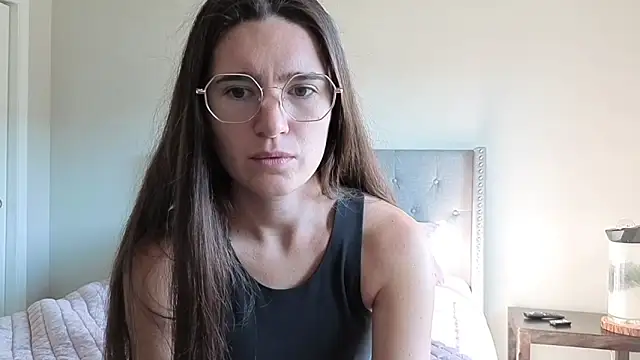 Snapshot of bambifarrina chatting on 29, 9, 2025 bambifarrina online show from 29, 9, 2025