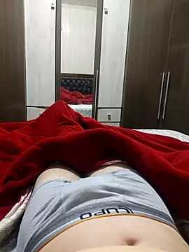 Gustavo198045 online show from 18, 10, 2025