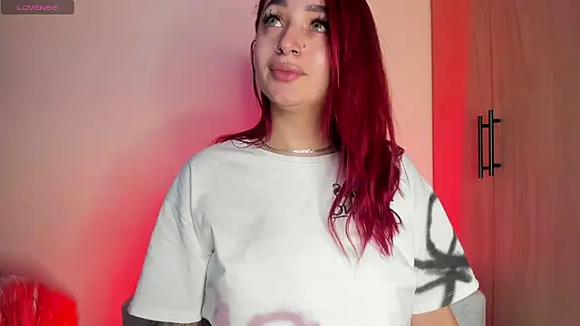 scarlett Collinss online show from 27, 9, 2025