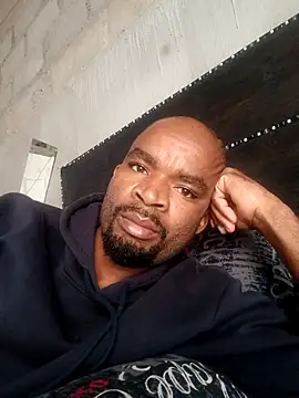 Snapshot of mdavazo00 chatting on 3, 10, 2025 mdavazo00 online show from 3, 10, 2025