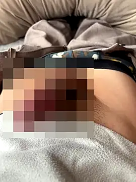 Snapshot of tom19899q chatting on 27, 11, 2025 tom19899q online show from 27, 11, 2025