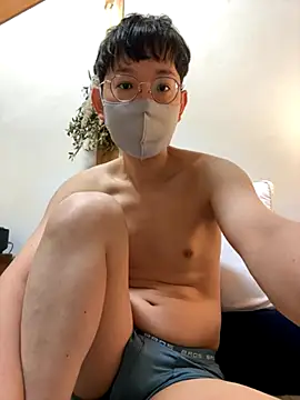 Snapshot of tom19899q chatting on 27, 11, 2025 tom19899q online show from 27, 11, 2025