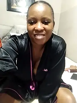 Snapshot of Yummyboomsbb chatting on 2, 6, 2026 Yummyboomsbb online show from 2, 6, 2026
