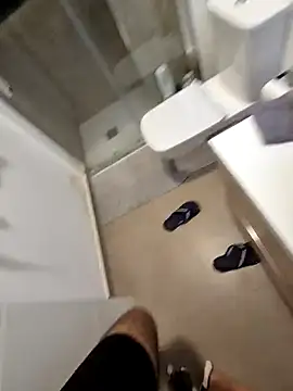 Snapshot of sapasupu6 chatting on 17, 11, 2025 sapasupu6 online show from 17, 11, 2025