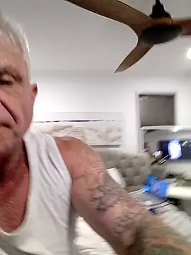 Snapshot of iamthepublickmasterbater chatting on 14, 9, 2025 iamthepublickmasterbater online show from 14, 9, 2025