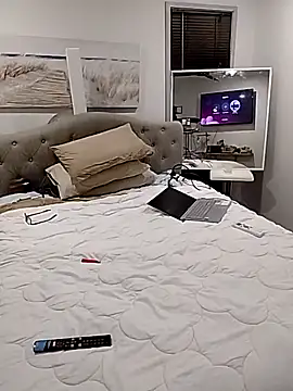 Snapshot of iamthepublickmasterbater chatting on 24, 9, 2025 iamthepublickmasterbater online show from 24, 9, 2025