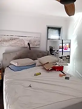 Snapshot of iamthepublickmasterbater chatting on 7, 10, 2025 iamthepublickmasterbater online show from 7, 10, 2025