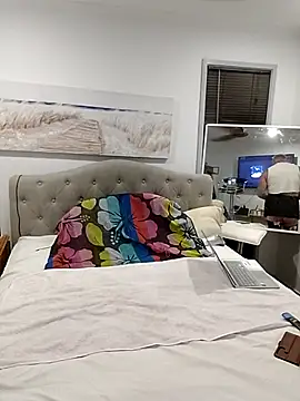 Snapshot of iamthepublickmasterbater chatting on 19, 10, 2025 iamthepublickmasterbater online show from 19, 10, 2025