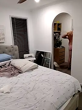 Snapshot of iamthepublickmasterbater chatting on 8, 11, 2025 iamthepublickmasterbater online show from 8, 11, 2025