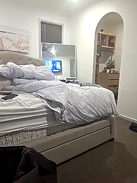 Snapshot of iamthepublickmasterbater chatting on 16, 11, 2025 iamthepublickmasterbater online show from 16, 11, 2025