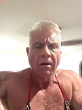 Snapshot of iamthepublickmasterbater chatting on 5, 12, 2025 iamthepublickmasterbater online show from 5, 12, 2025