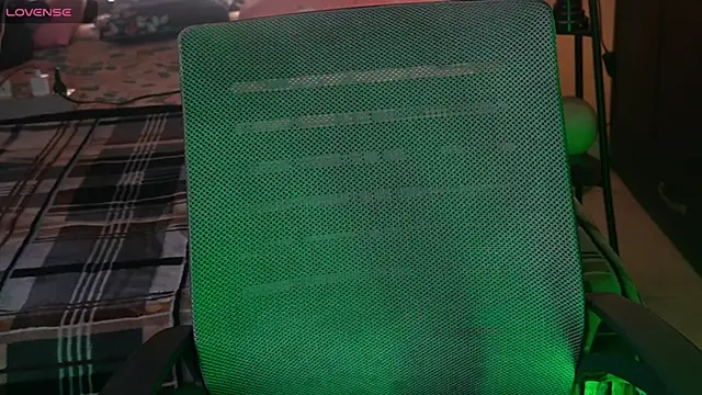 Snapshot of NidhiChandra chatting on 4, 12, 2025 NidhiChandra online show from 4, 12, 2025